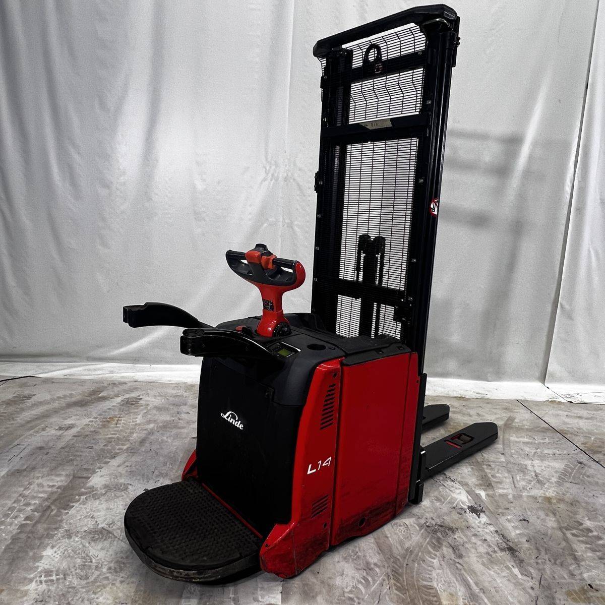 Linde L14AP (133) [15400]