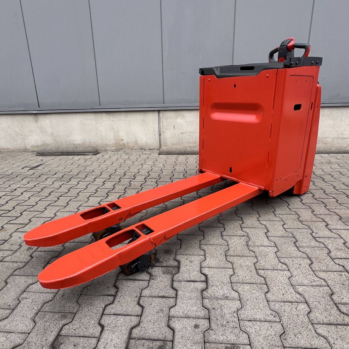 Linde T30 (1153) [16642]