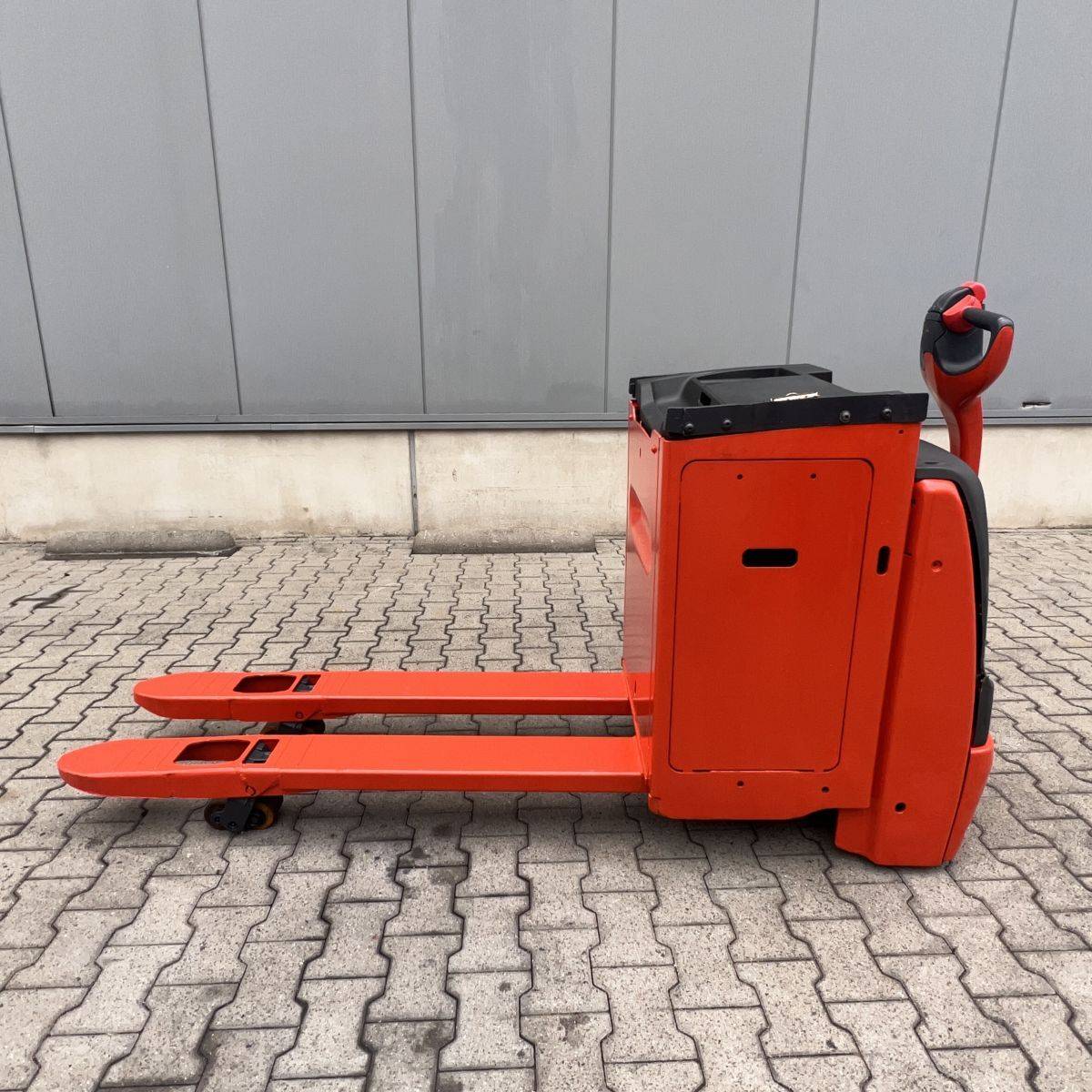 Linde T30 (1153) [16642]