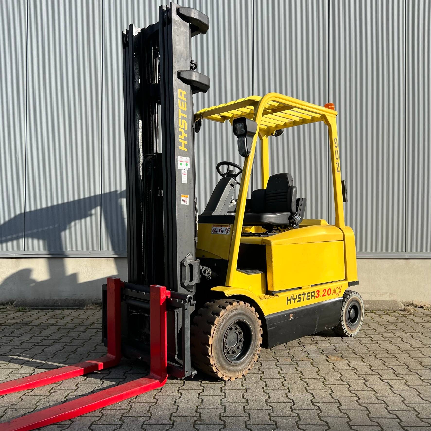 Hyster J3.2XM [17148]