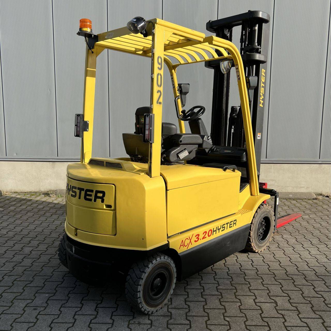 Hyster J3.2XM [17148]