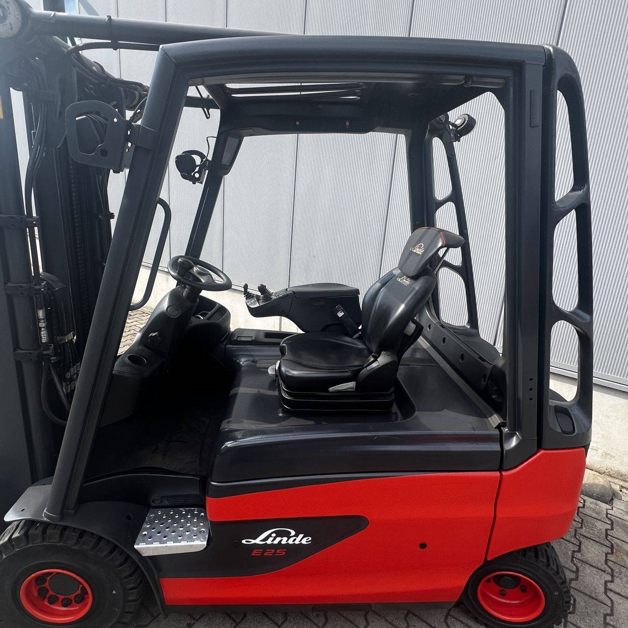Linde E25L (387) [17217]
