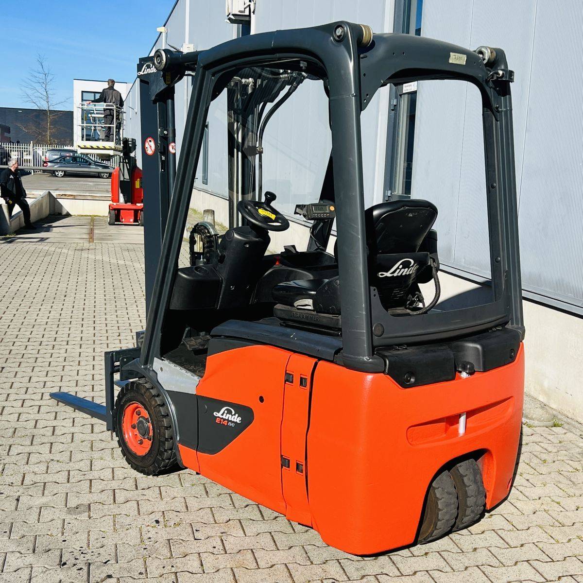 Linde E14-02 (386) EVO [17650]