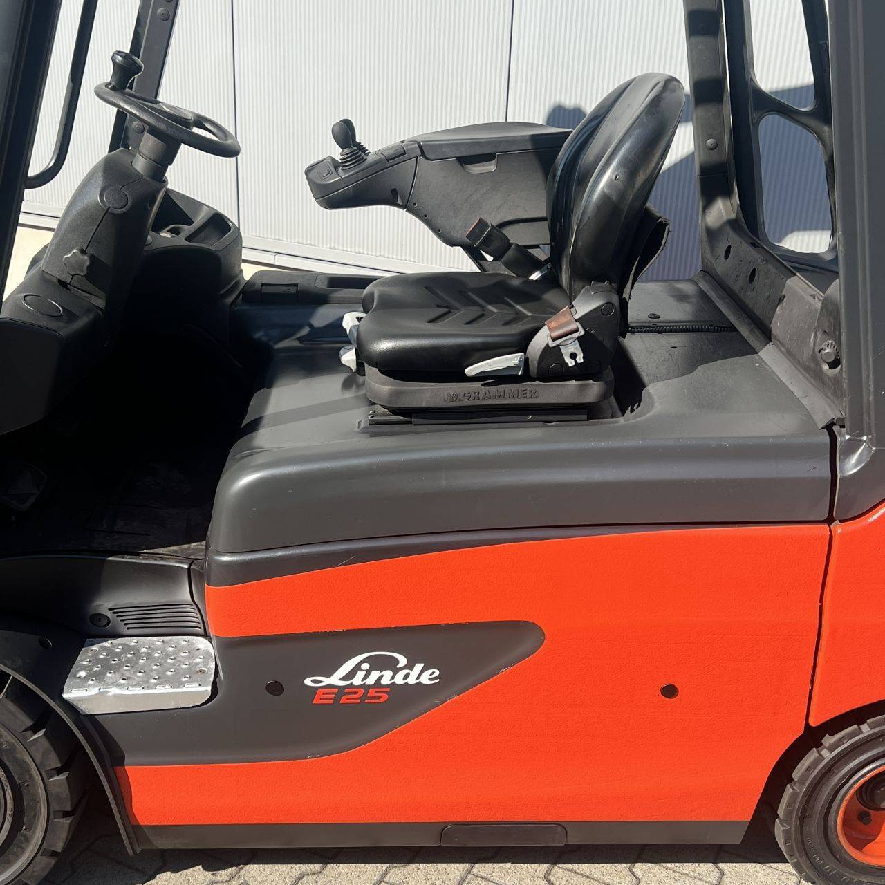 Linde E25L (387) [17672]