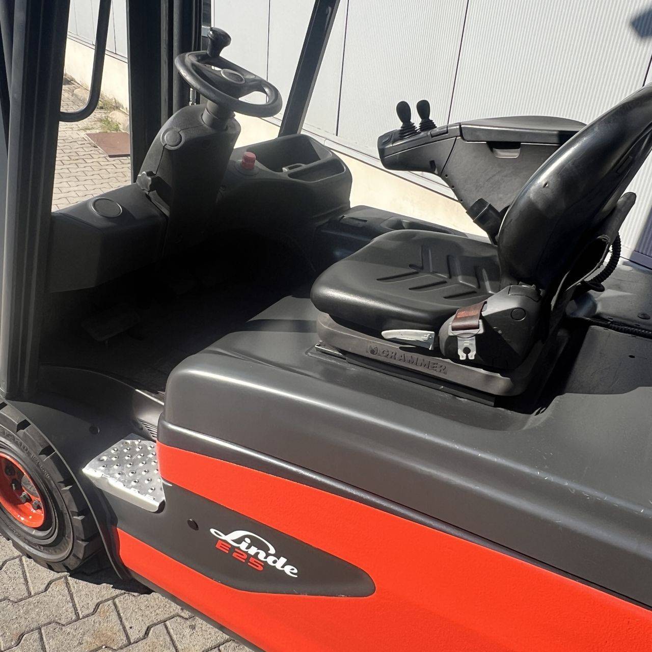 Linde E25L (387) [17672]