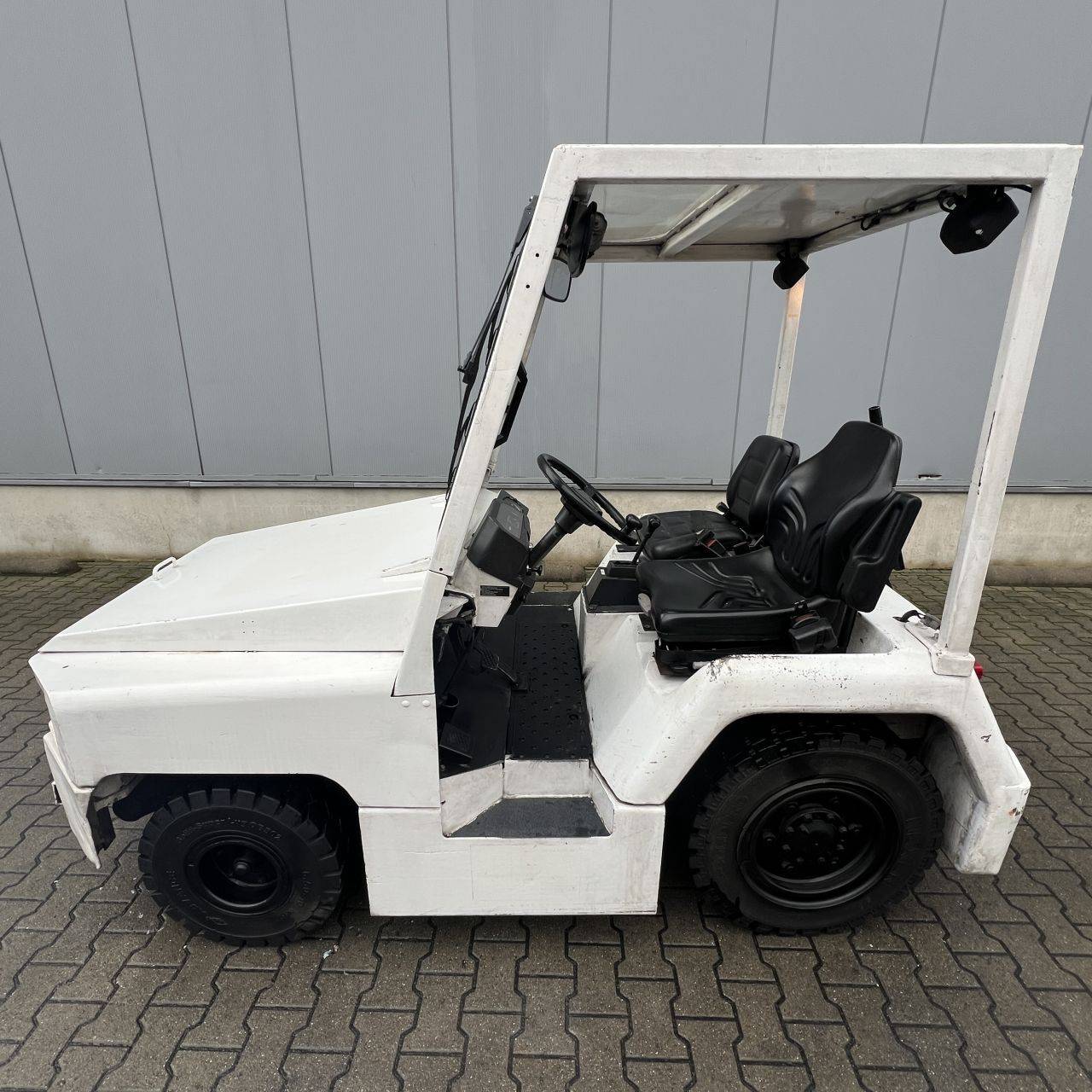 Nissan FV02A25U [17718]