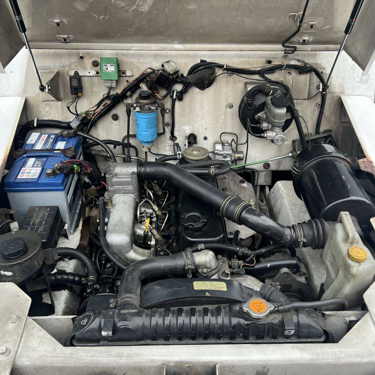 Nissan FV02A25U [17718]