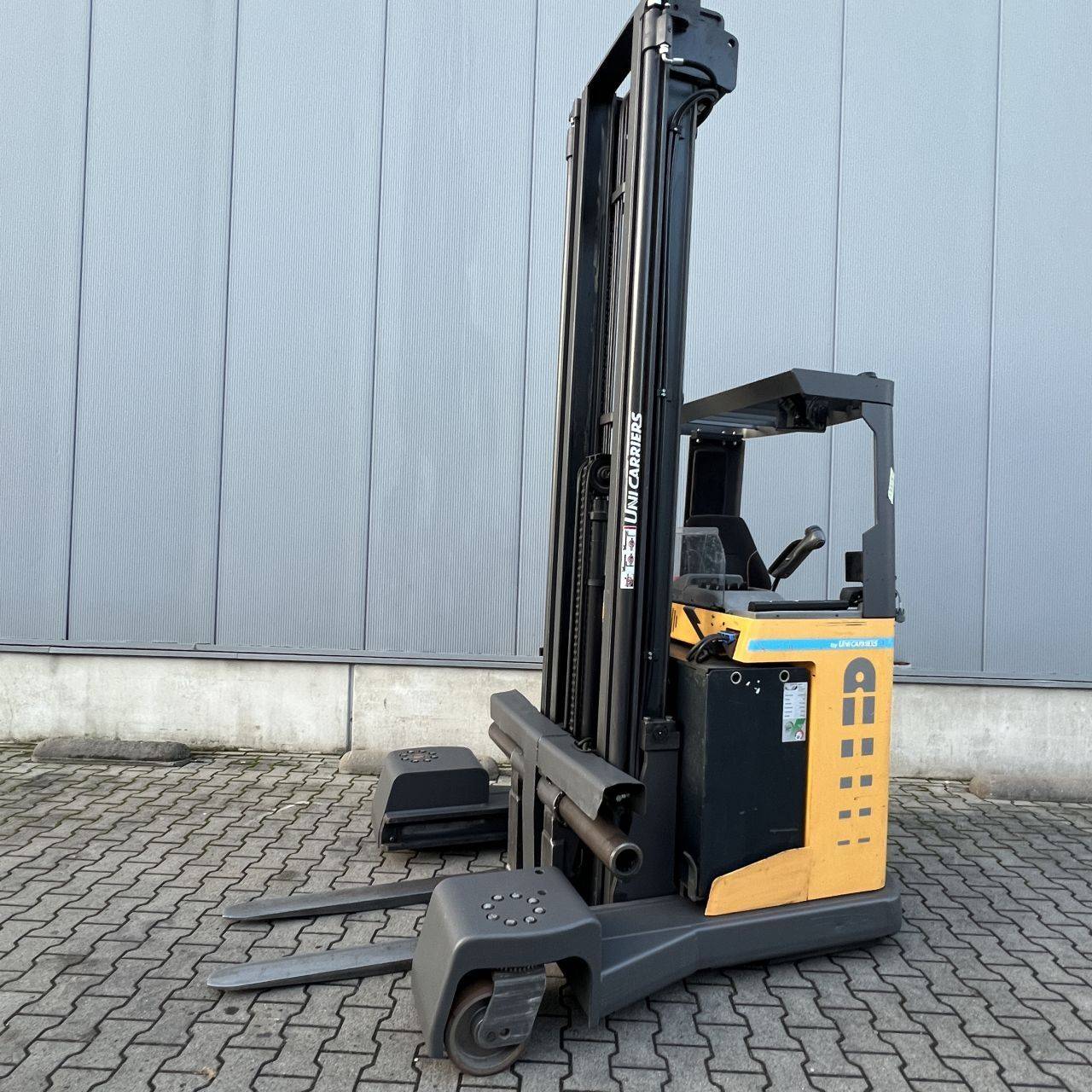 Atlet UFS200DTFVRF850 [17719]
