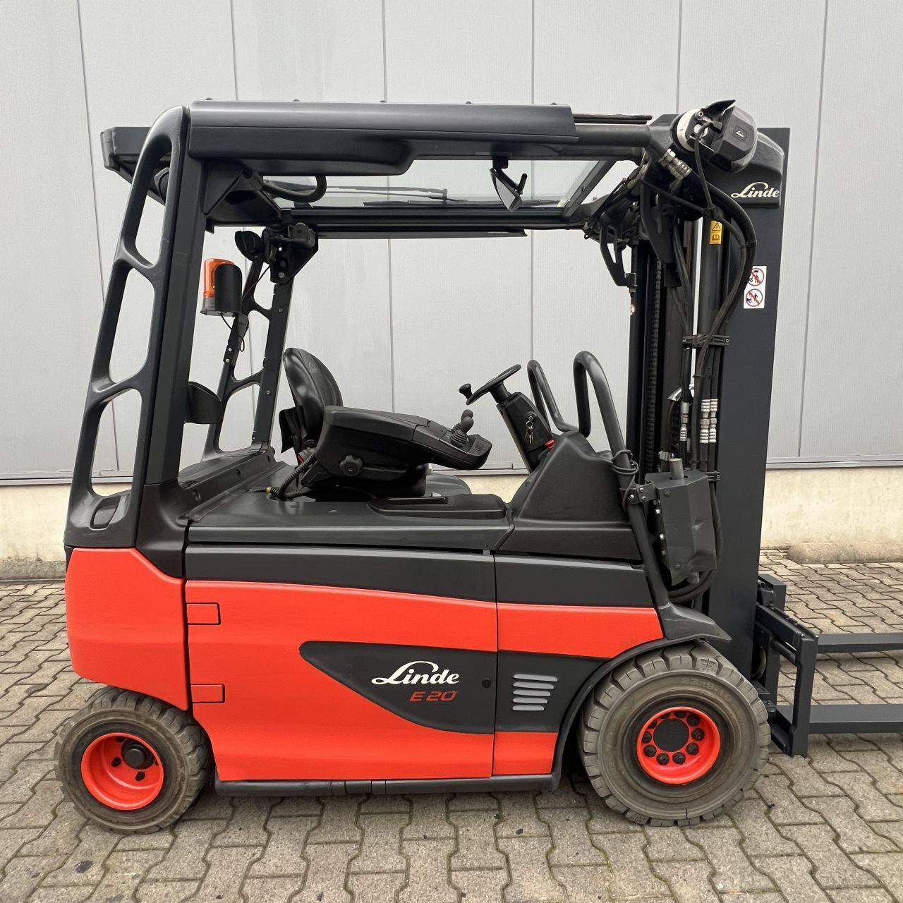 Linde E20R (387) Roadster [17811]