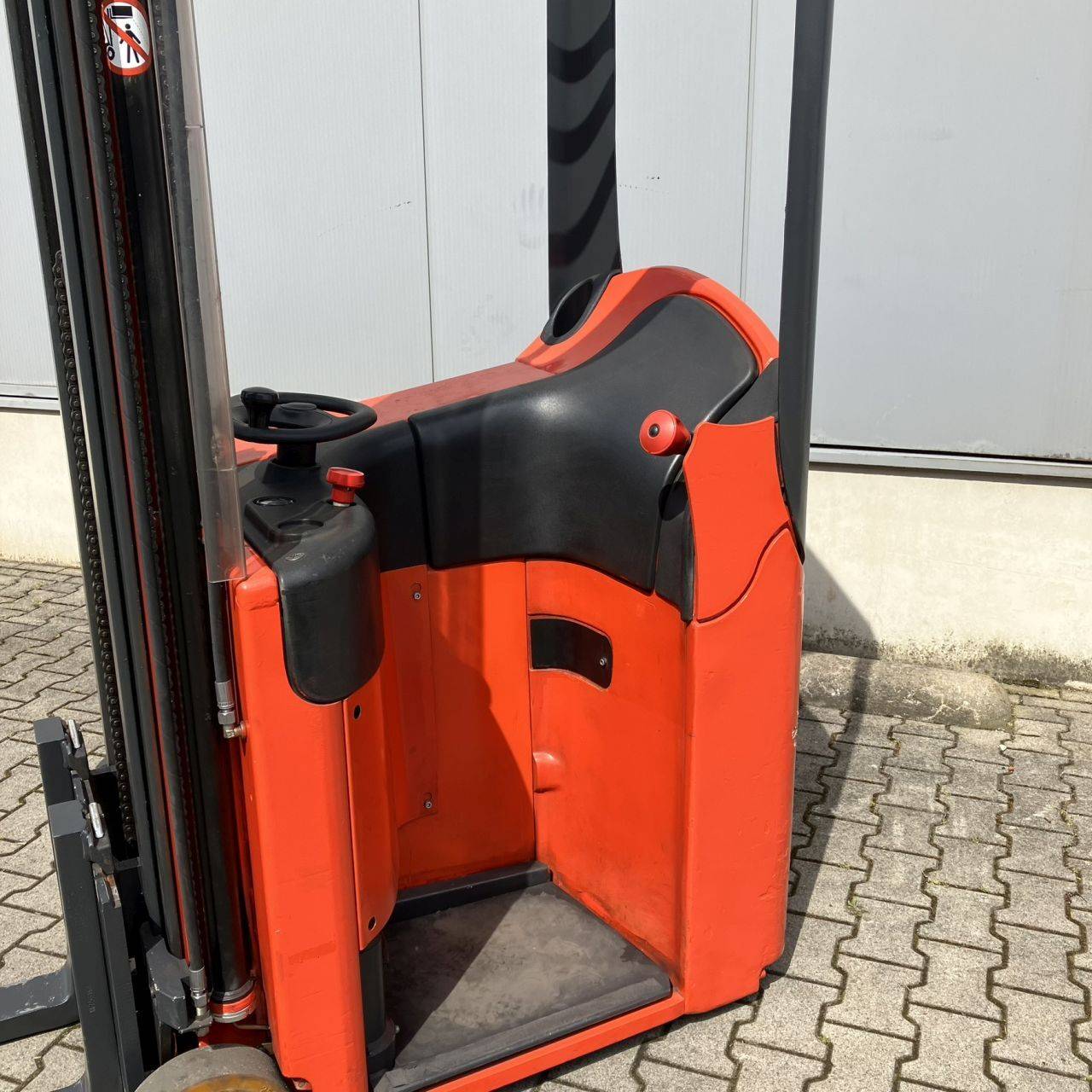 Linde E10 (334) [17909]