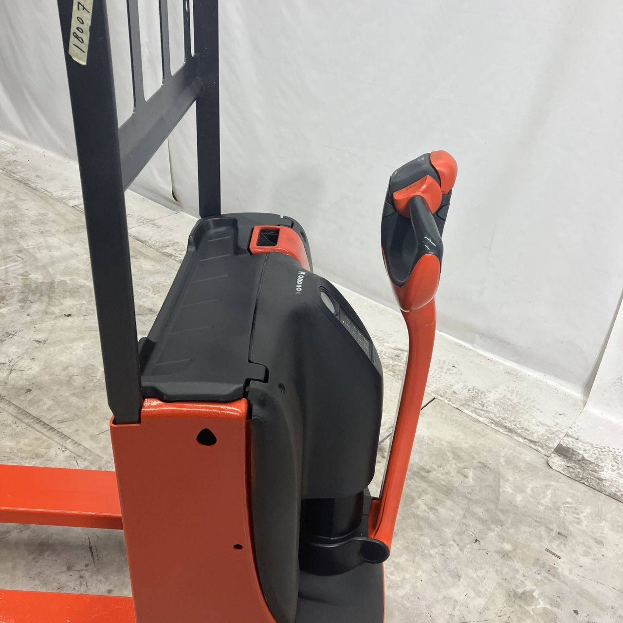 Linde T16 (1152) [18007]