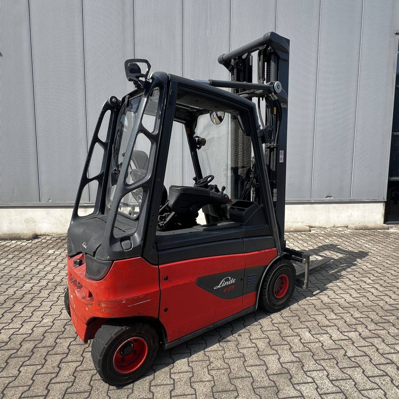 Linde E25-01 (387) [18014]
