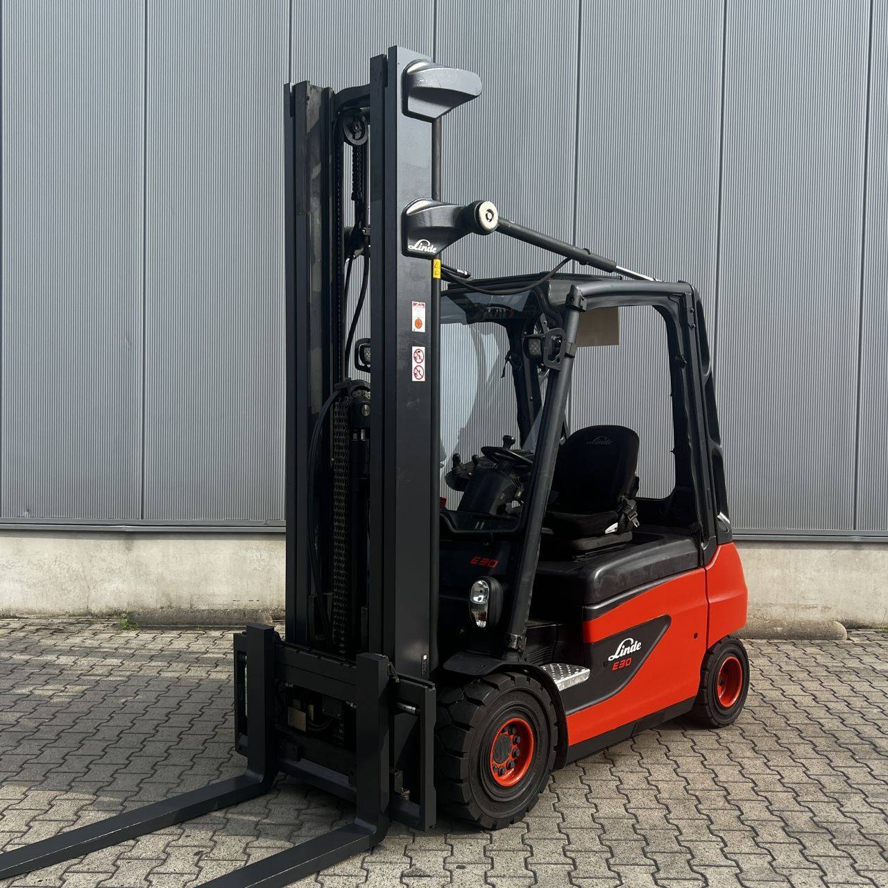 Linde E30 (387) [18059]