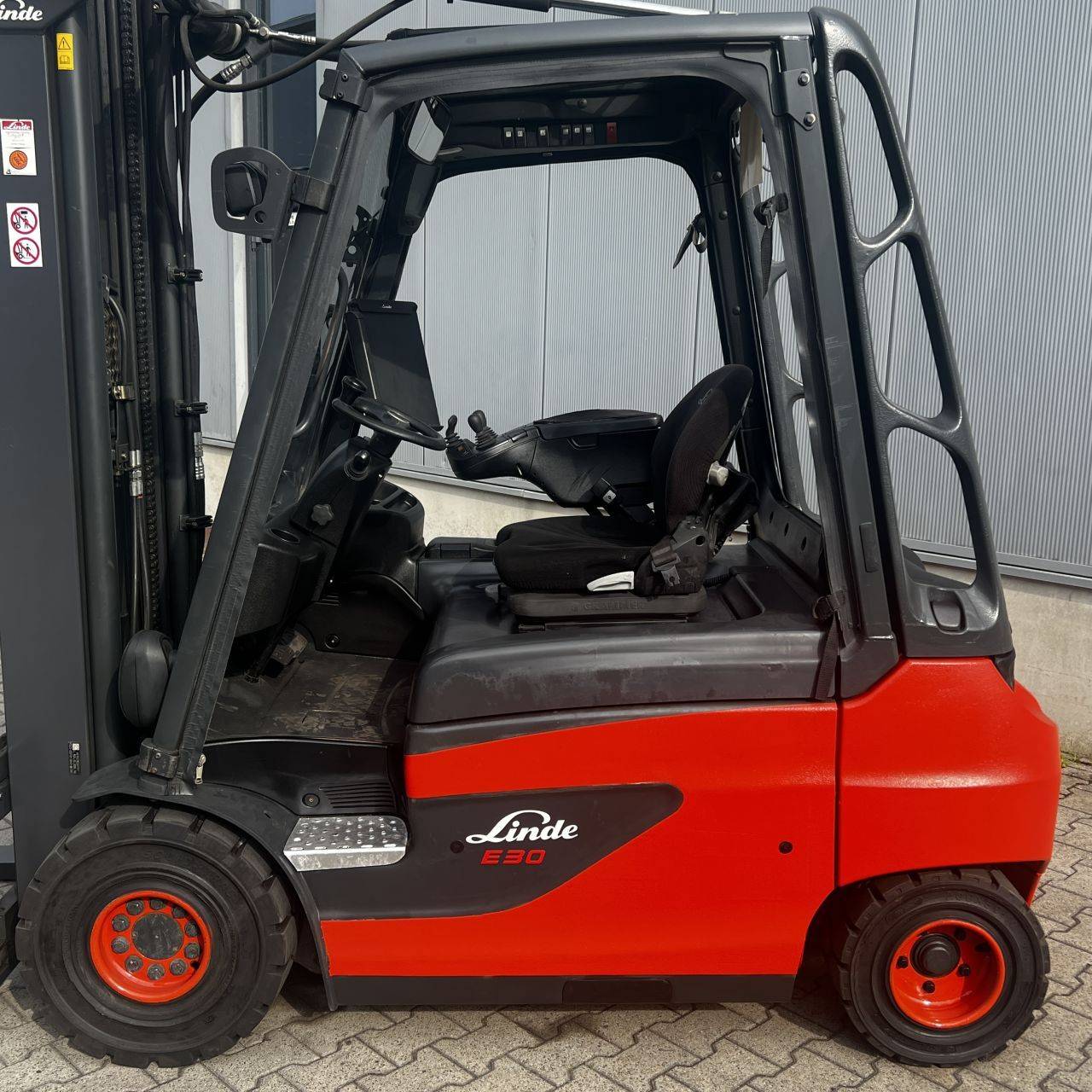 Linde E30 (387) [18059]