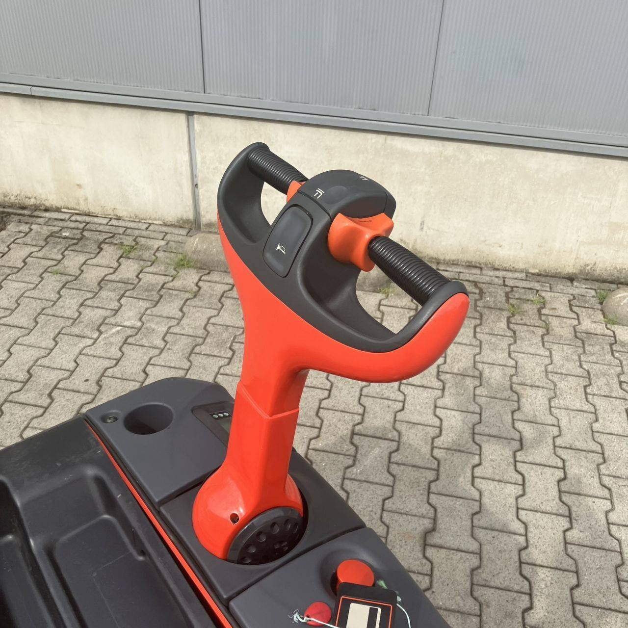Linde T30 (131) [18075]