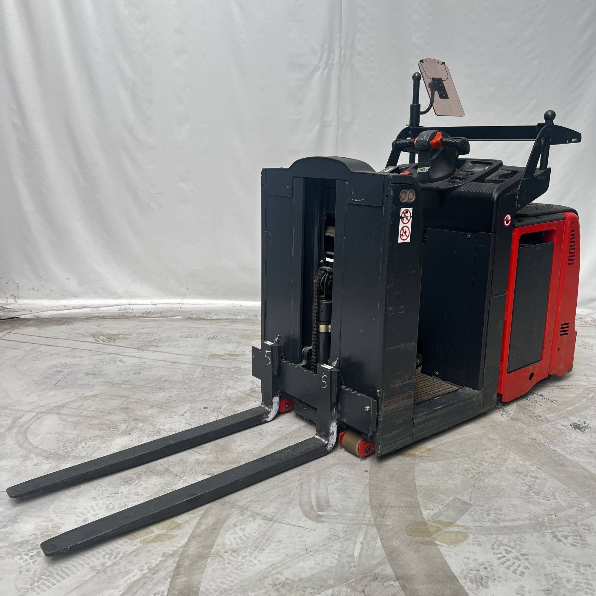 Linde V08-02 (1110) [18082]
