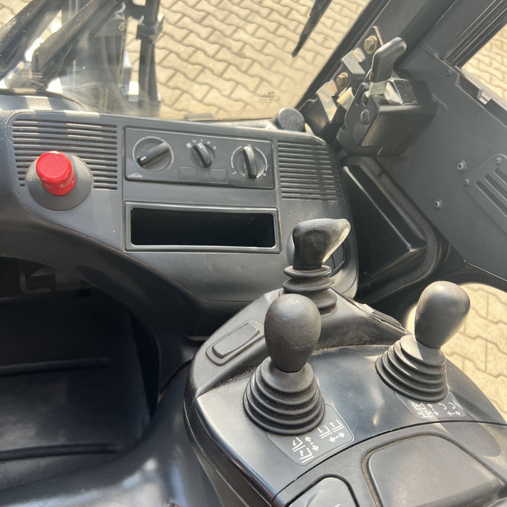 Linde E25L (387) [18151]