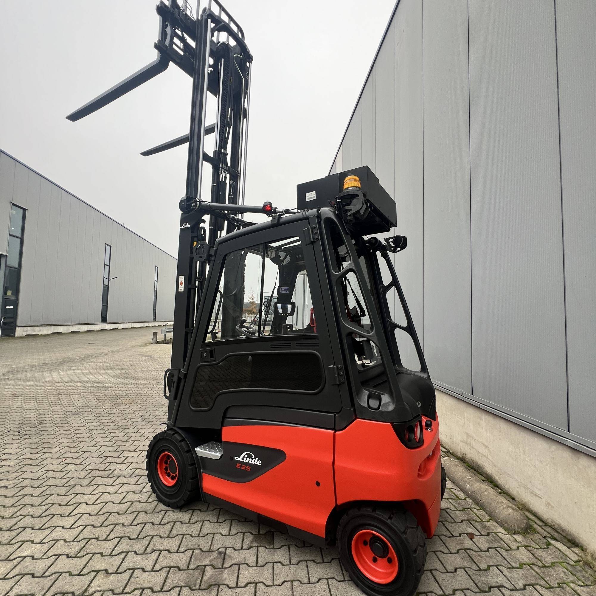 Linde E25 (387) [18207]