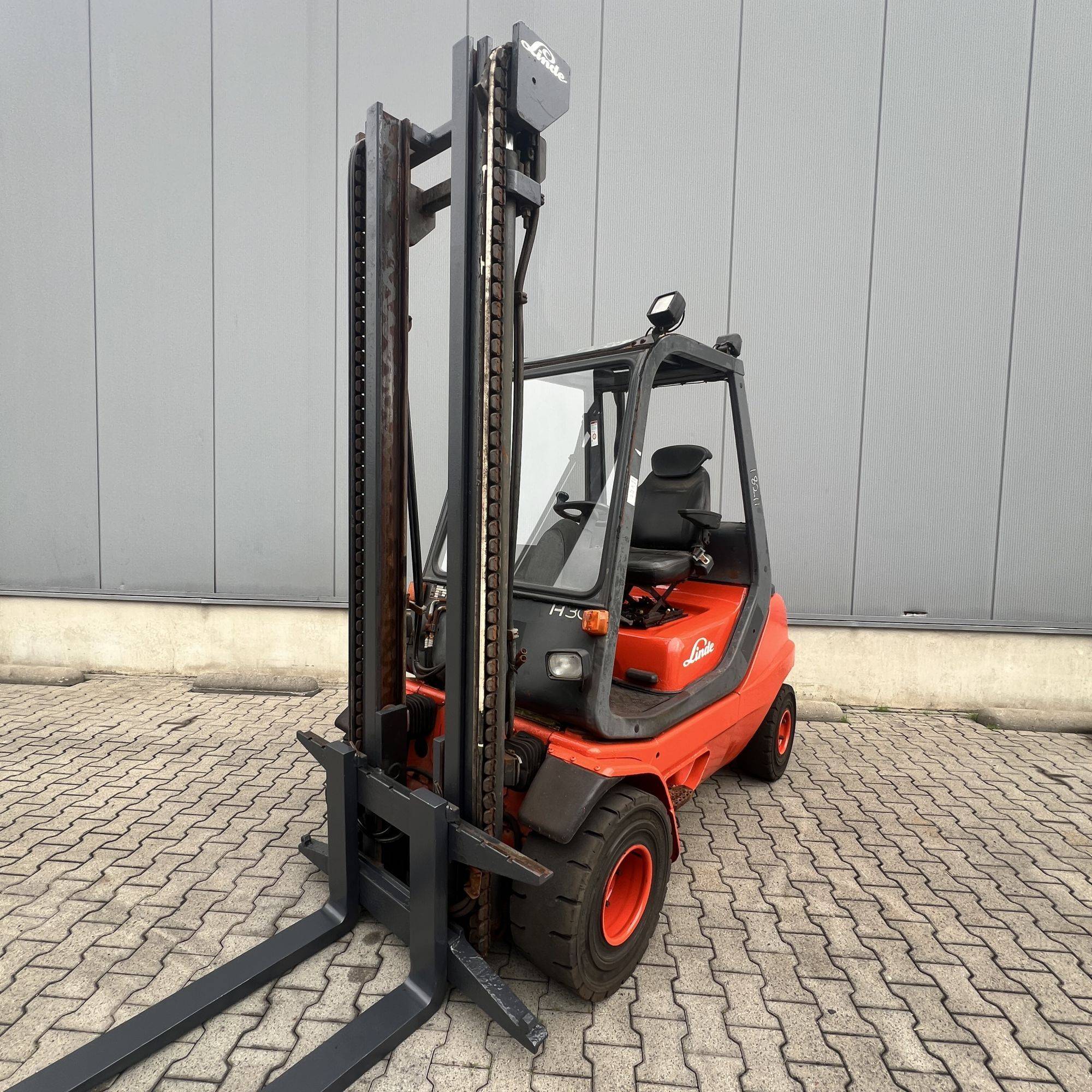 Linde H30D-02 (351) [18211]