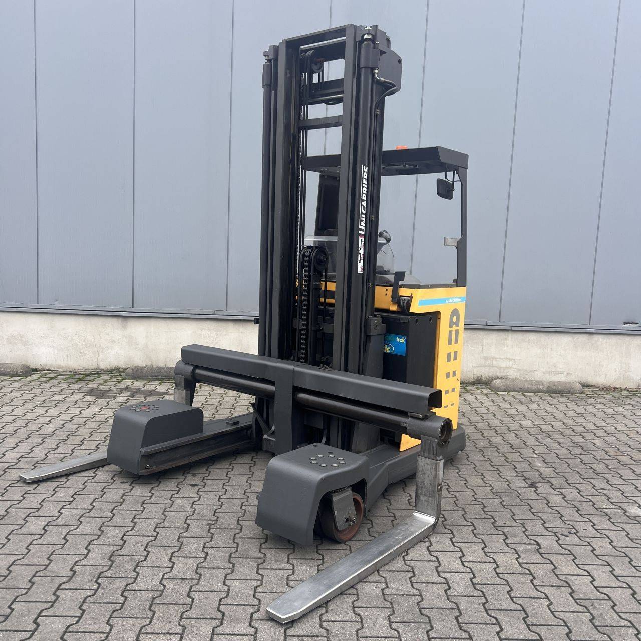 Atlet UFS250DTFVRE585 [18231]