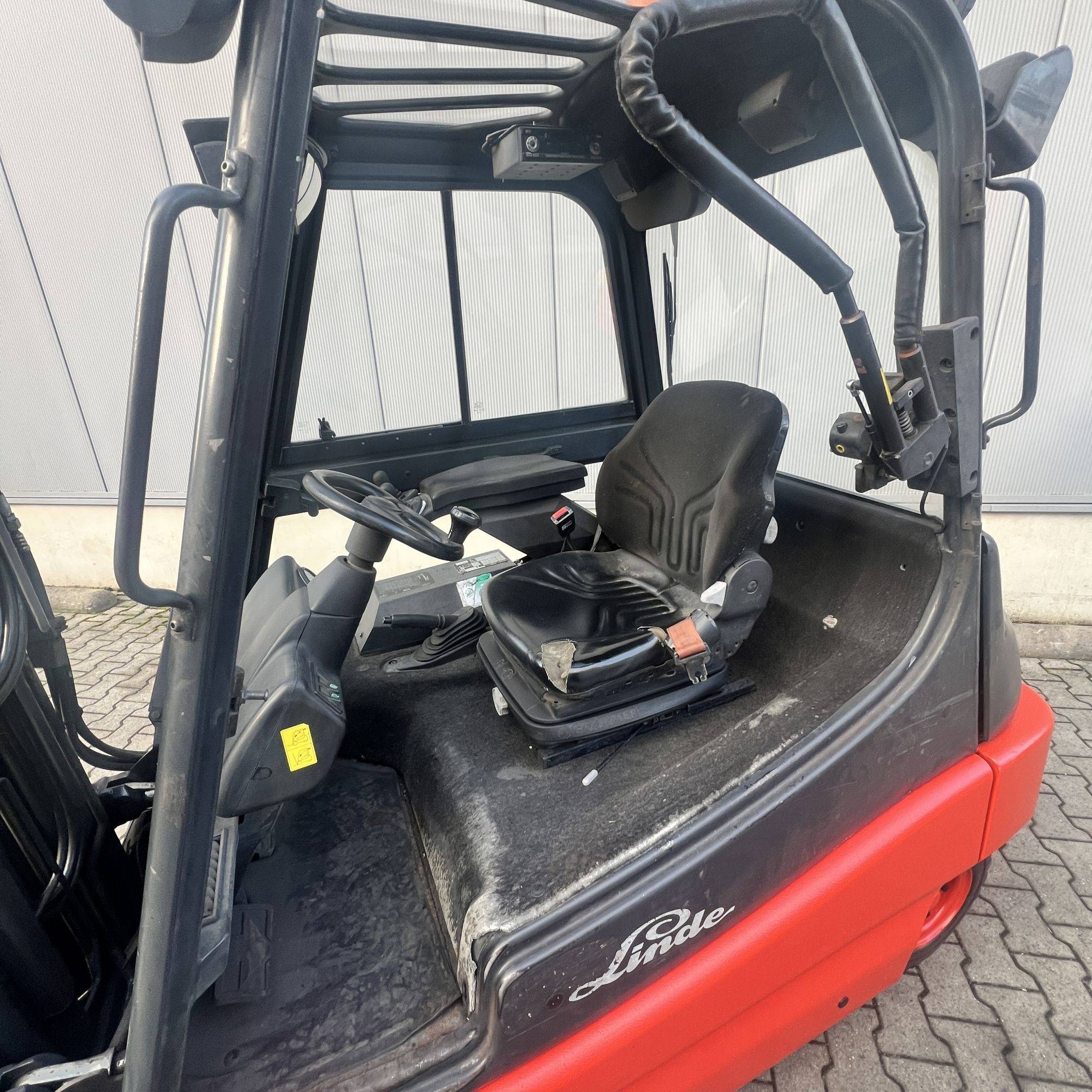 Linde E30 (336-02) [18296]