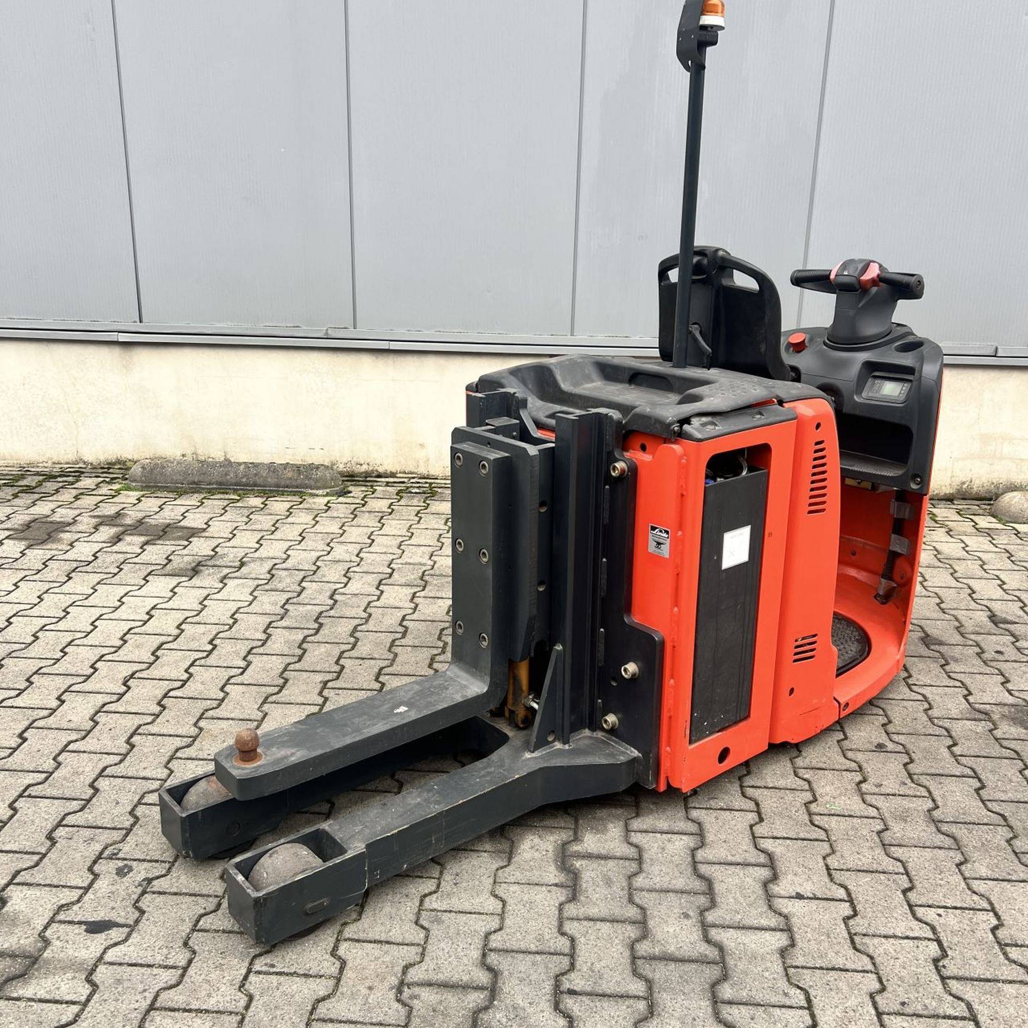 Linde P30 (132) [18395]