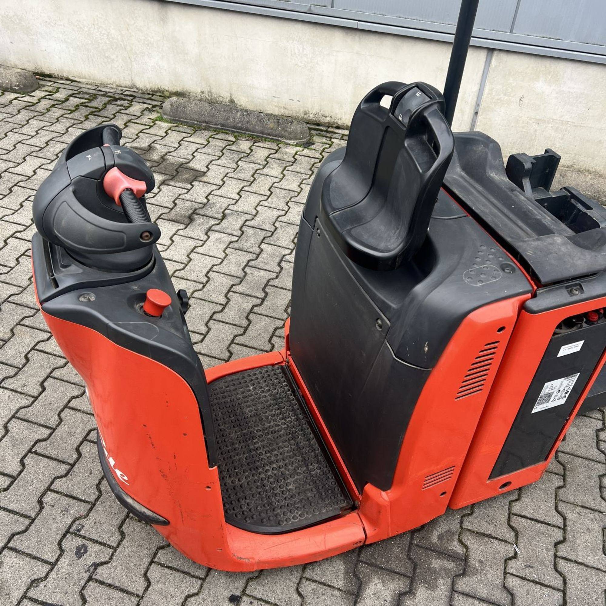 Linde P30 (132) [18395]