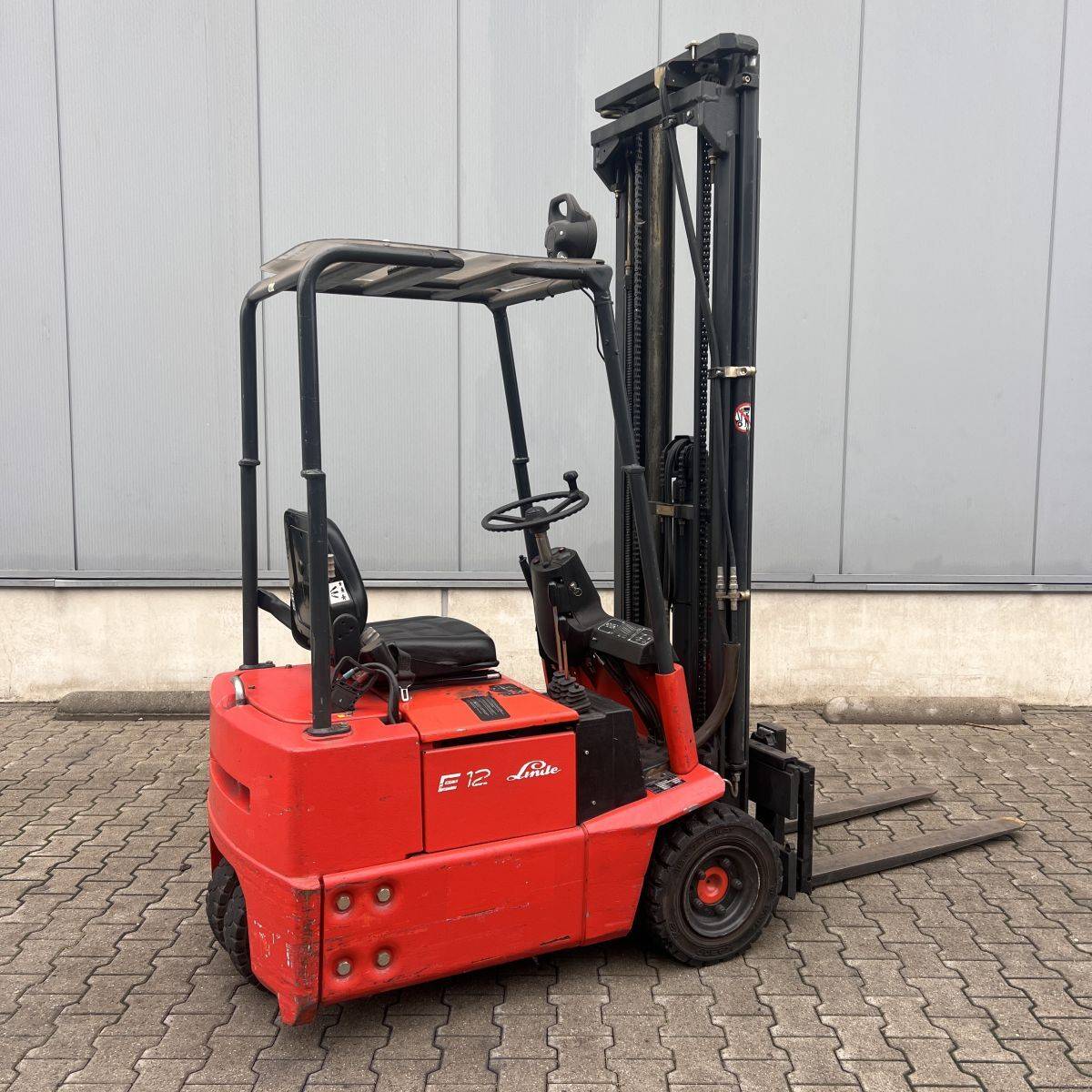 Linde E14 (324) [18512]