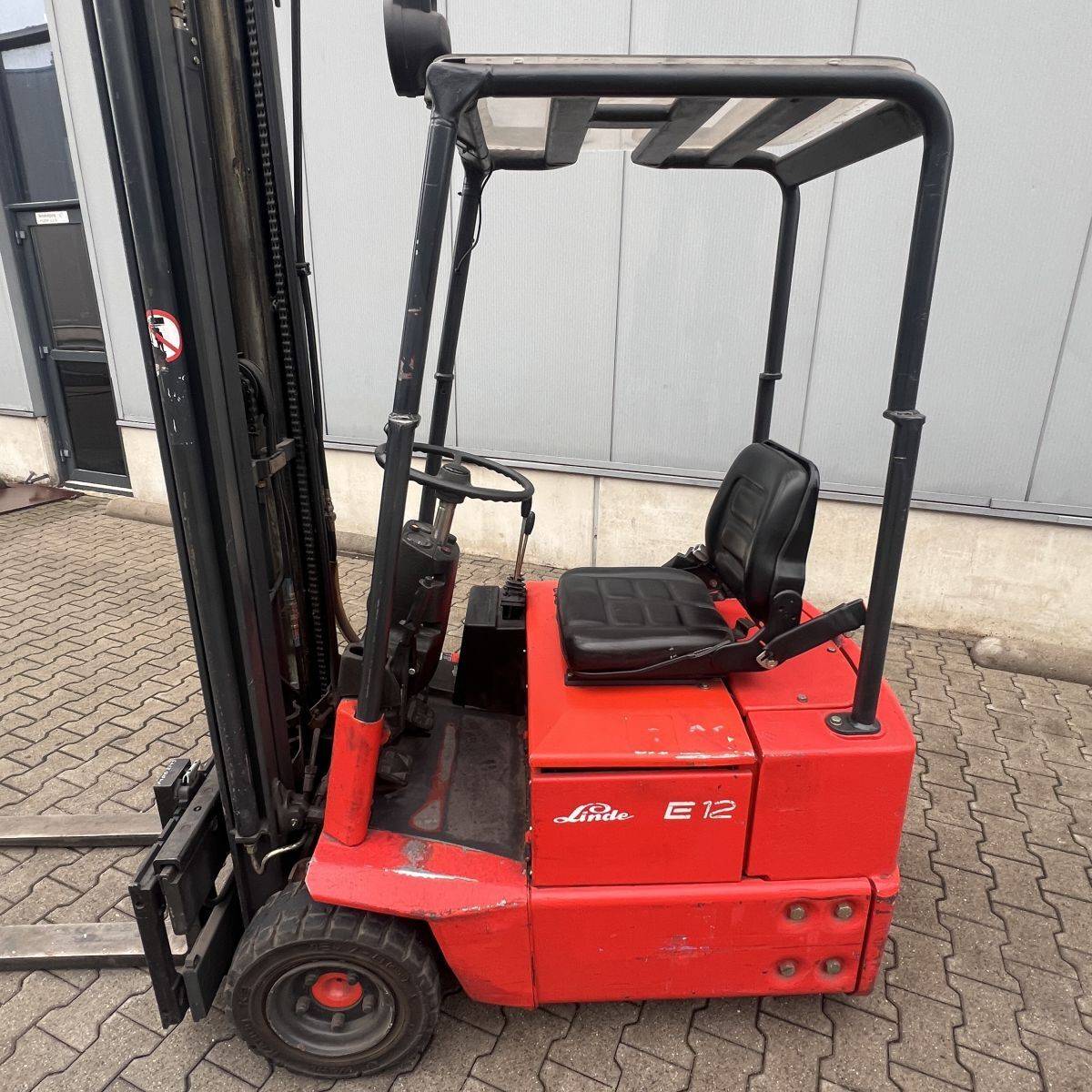 Linde E14 (324) [18512]