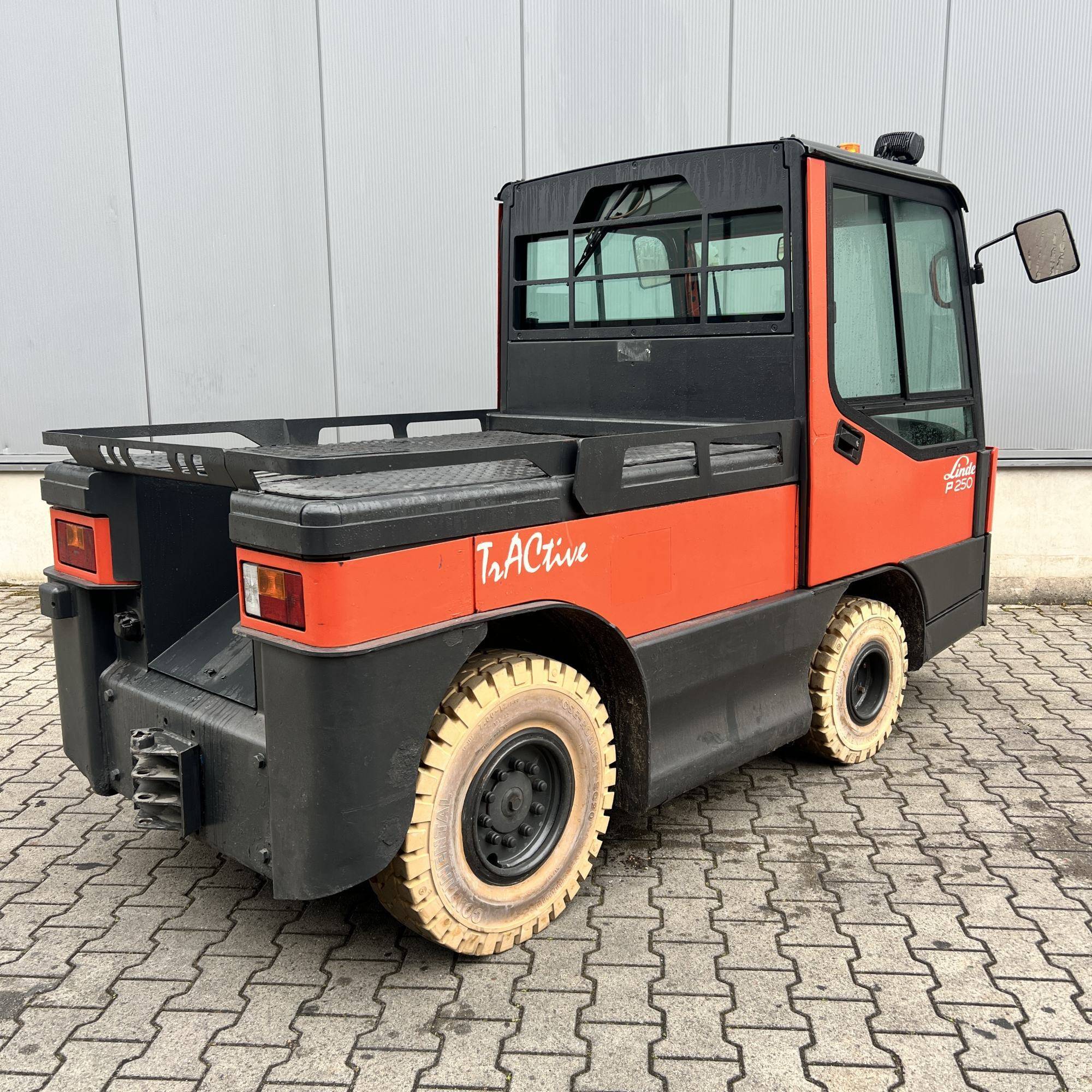 Linde P250 LWB (127) [18550]