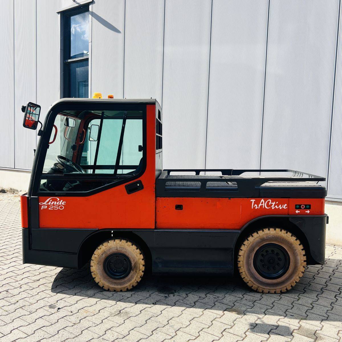 Linde P250 LWB (127) [18550]