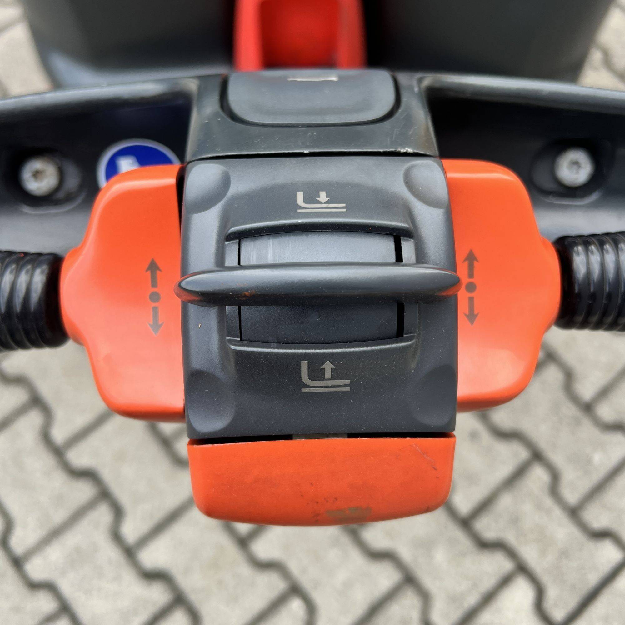 Linde L16 (372) [18596]