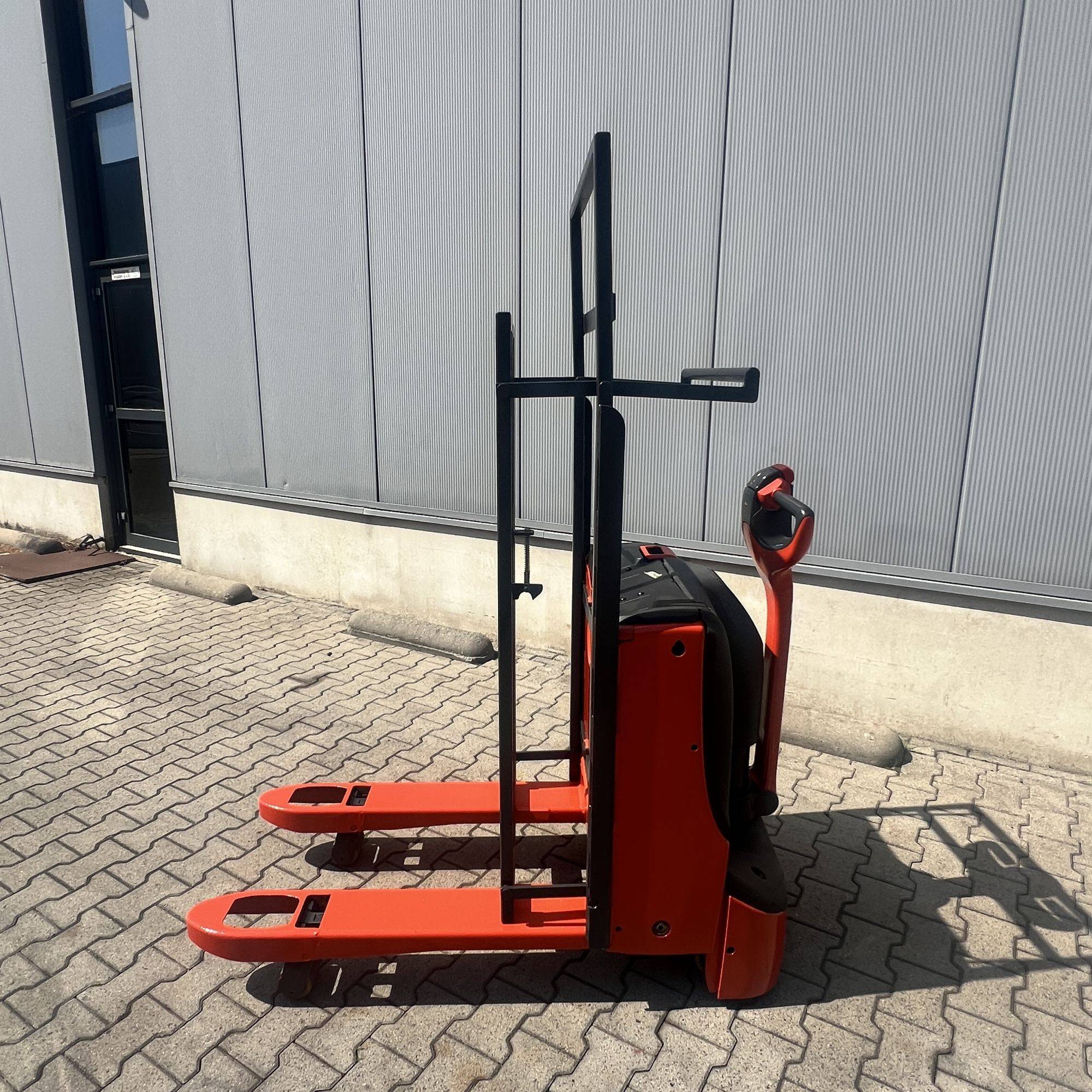 Linde T16 (1152) [18640]