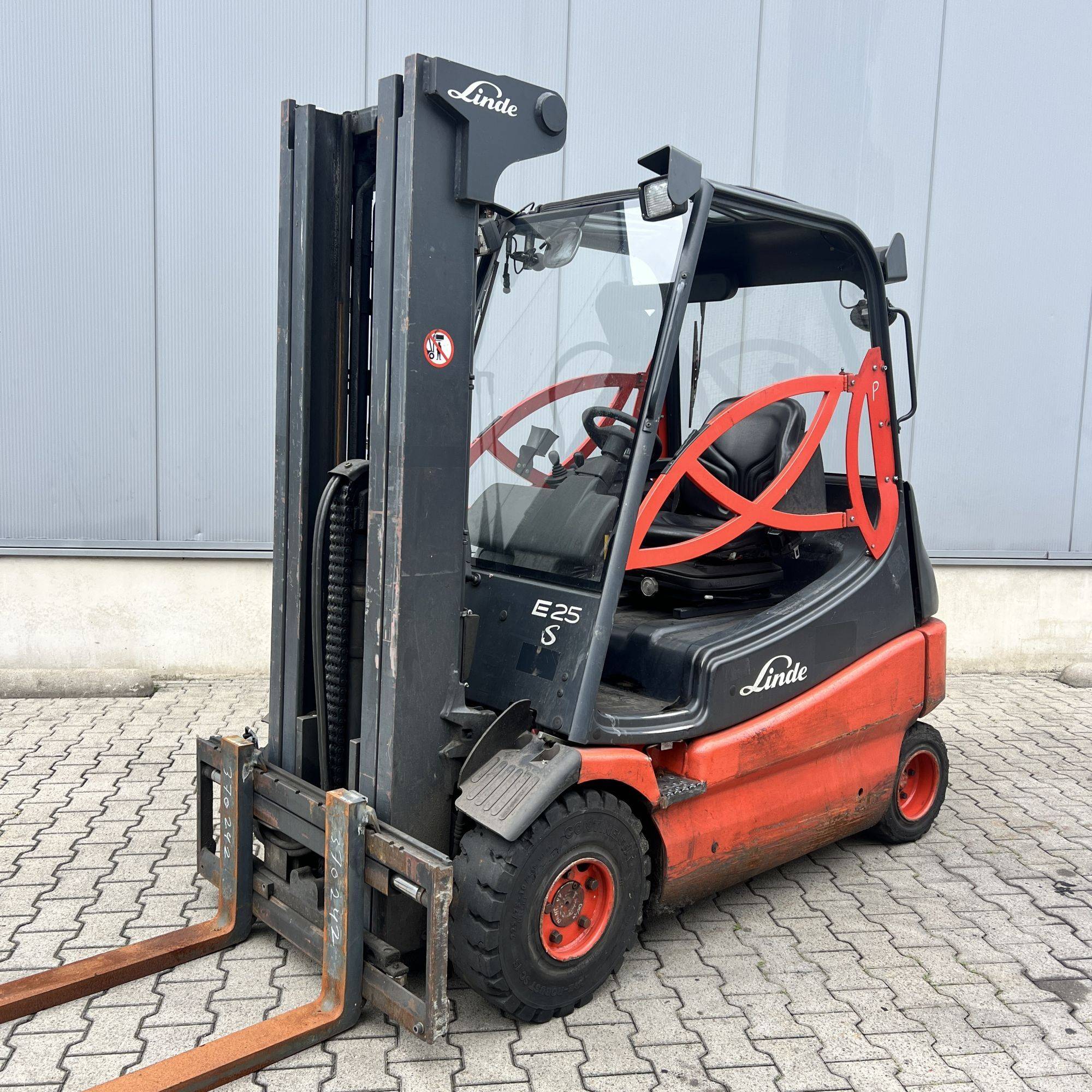 Linde E25S (336-03) [18689]
