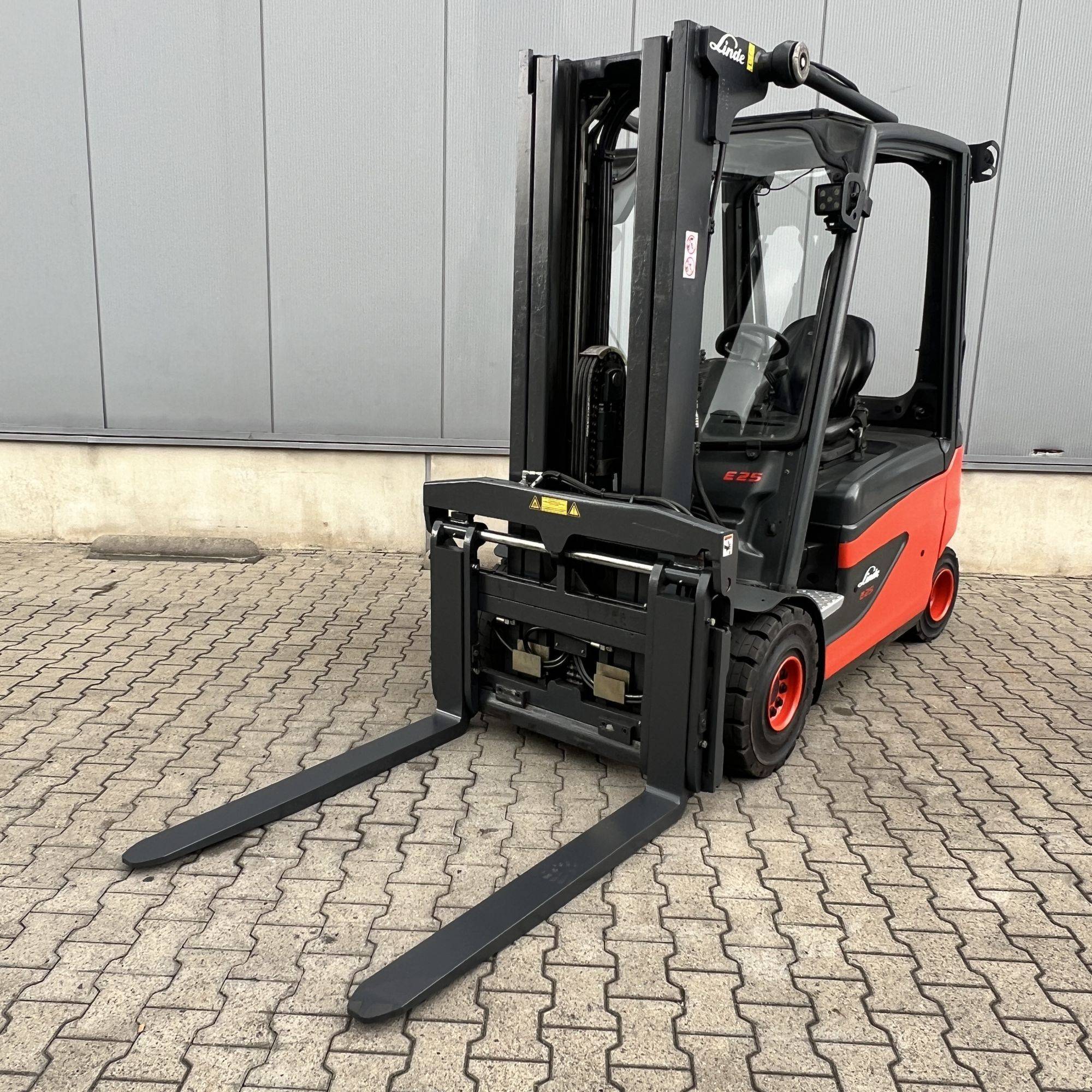 Linde E25L (387) [18700]