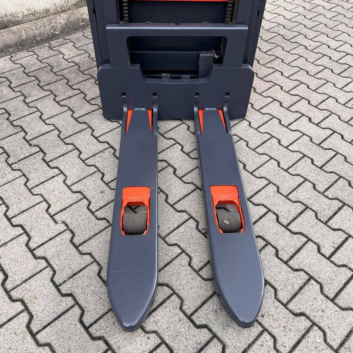 Linde L14 (1173) [18720]