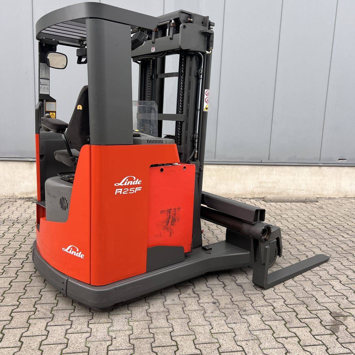 Atlet UFS250DTFVRG450 [18745]