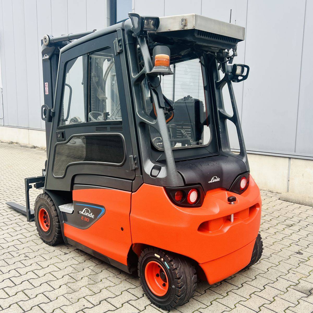 Linde E30 (387) [18906]