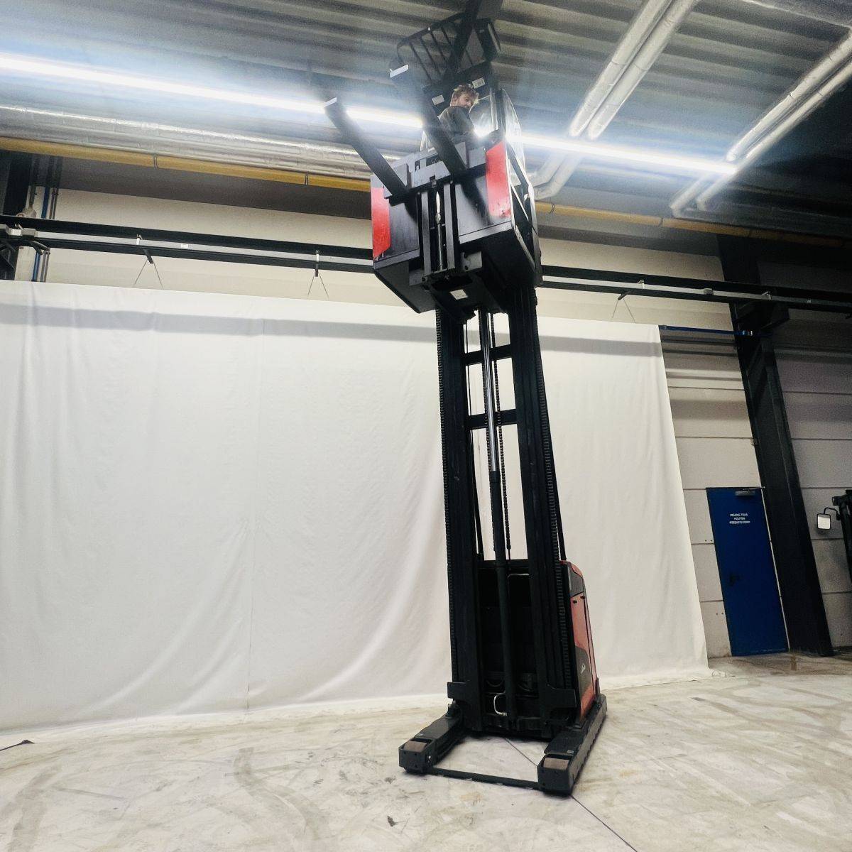 Linde V48 (5213) [18978]