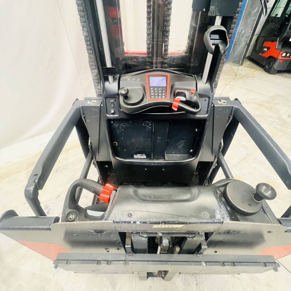 Linde V48 (5213) [18979]