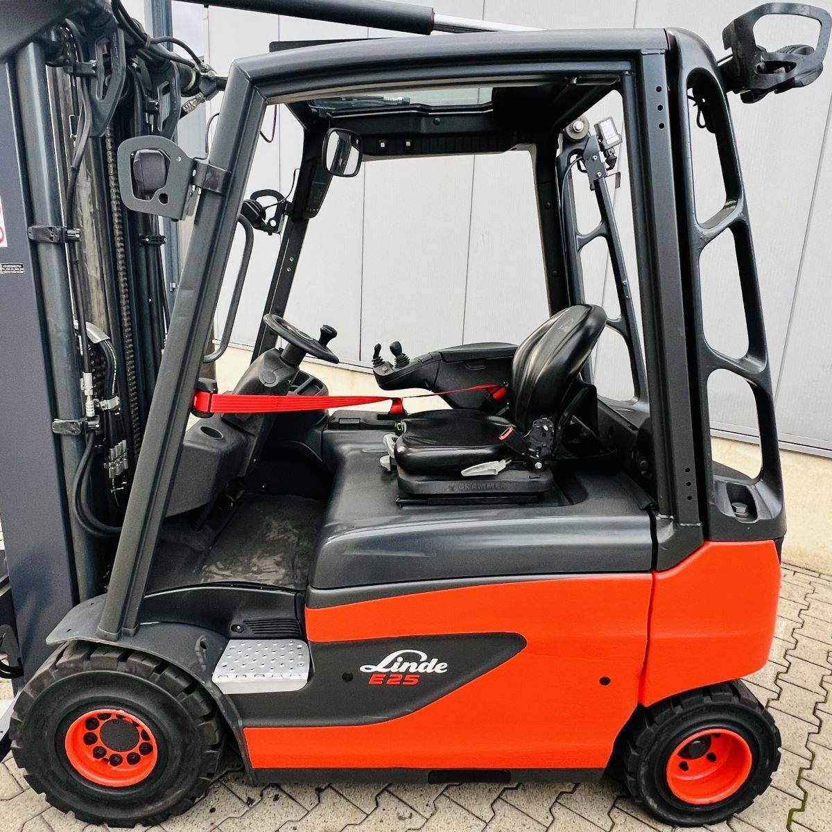 Linde E25 (387) [19035]