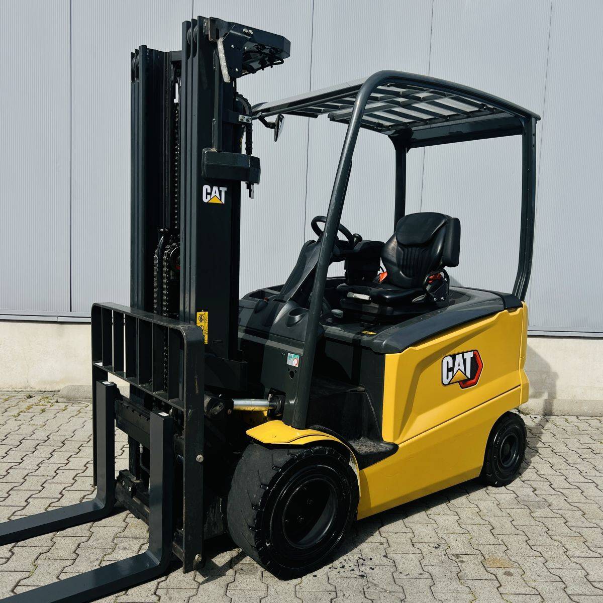Caterpillar EP30N-80E [19073]