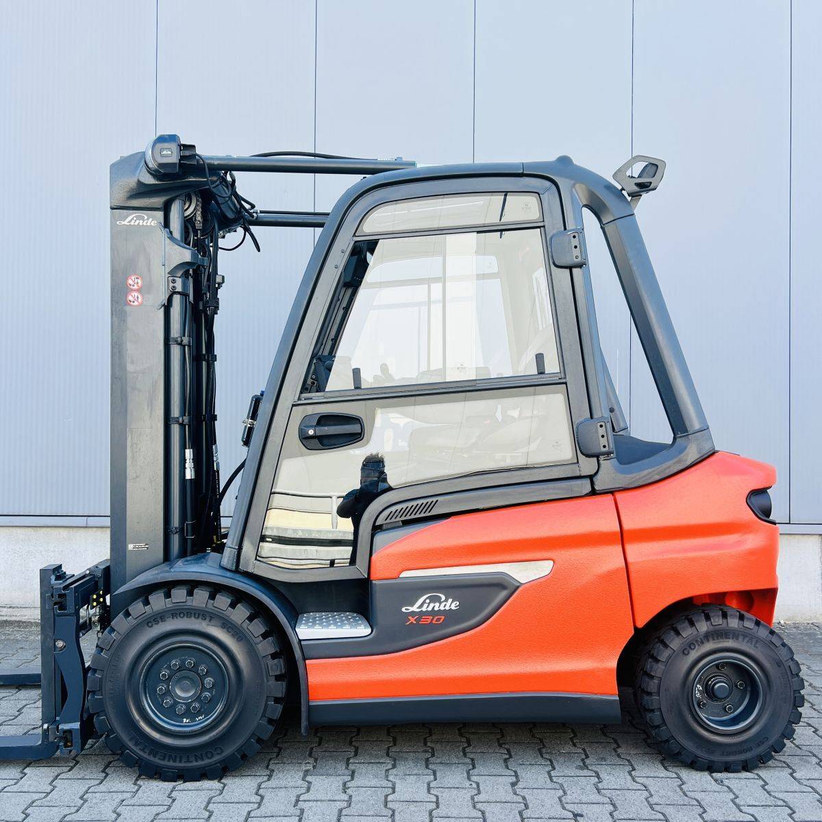 Linde X30 (1252-01) [19160]