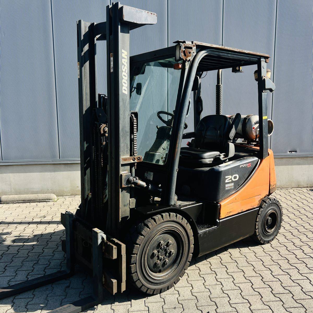 Doosan G20E-5 [19172]
