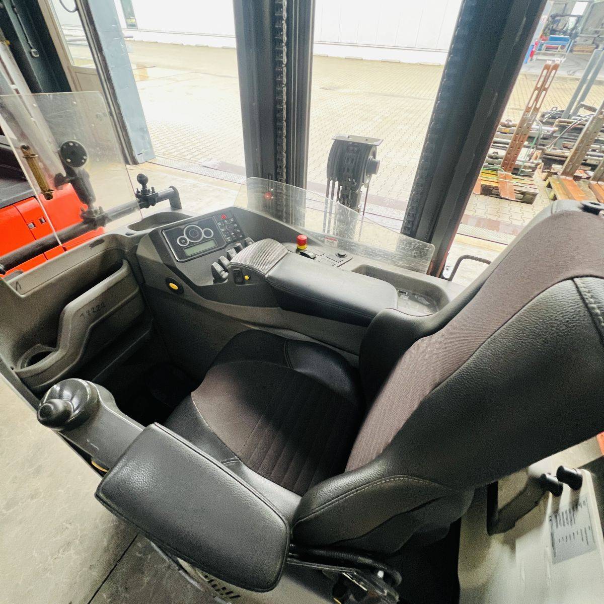 Unicarriers UFW250DTFVRF585 [19306]
