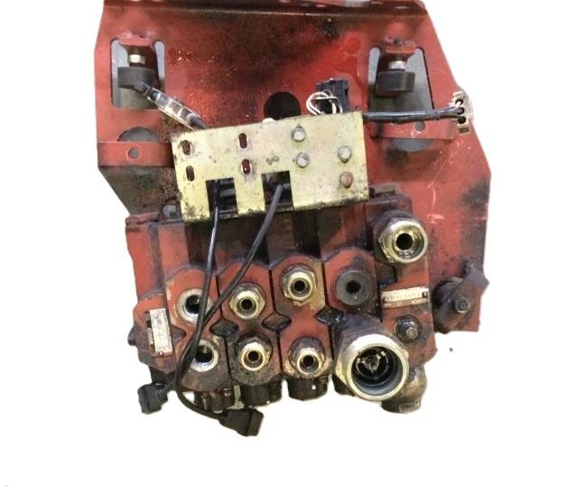 Hydraulic control valve for Linde E40P, Series 337 Linde  (#0528114033)