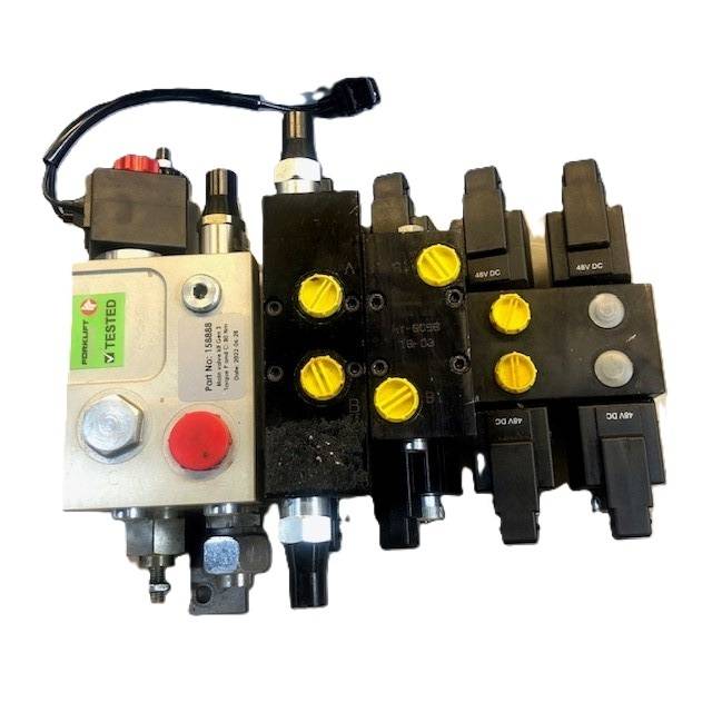 Hydraulic control valve for Atlet Unicarriers UMS/UHD (158888)