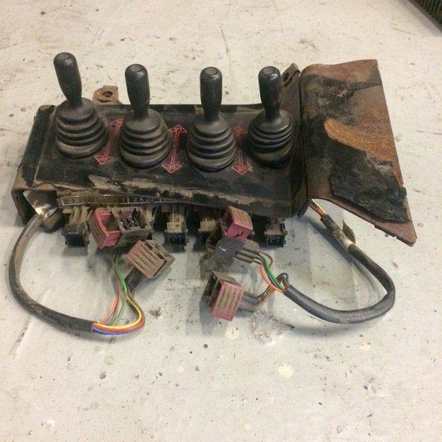 Levers Hydraulic Control for Linde R14, Series 115 Linde  (7919040073)