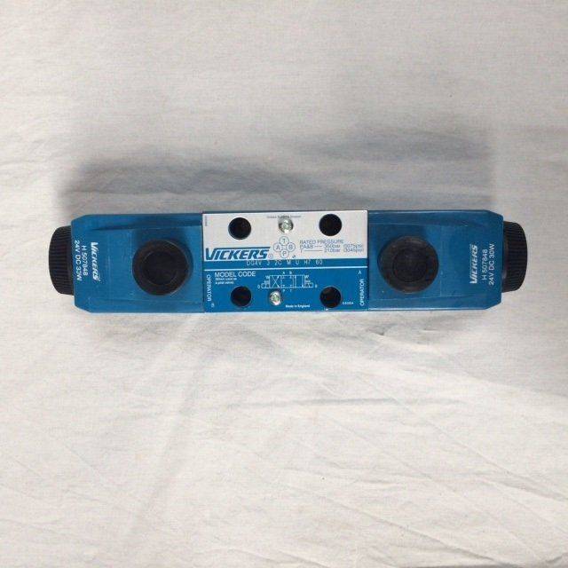 Direct. control valve for Caterpillar Caterpillar  (RL550112)