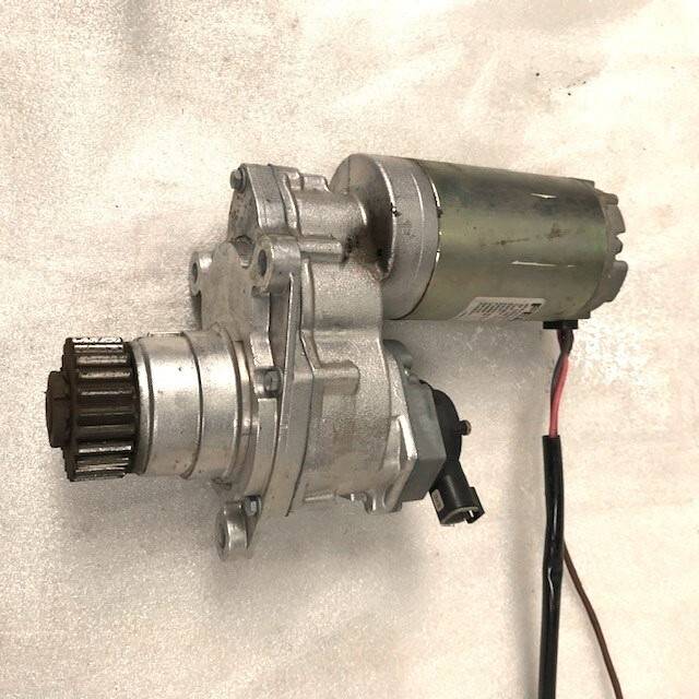 Steering motor for Linde Linde L12-L14, Series 131/132/133/1111/1190 (0039801704)